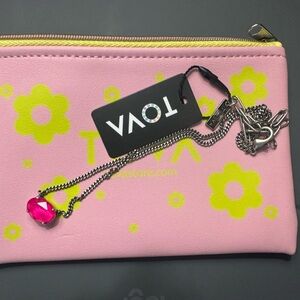 Tova Neon pink pendant necklace